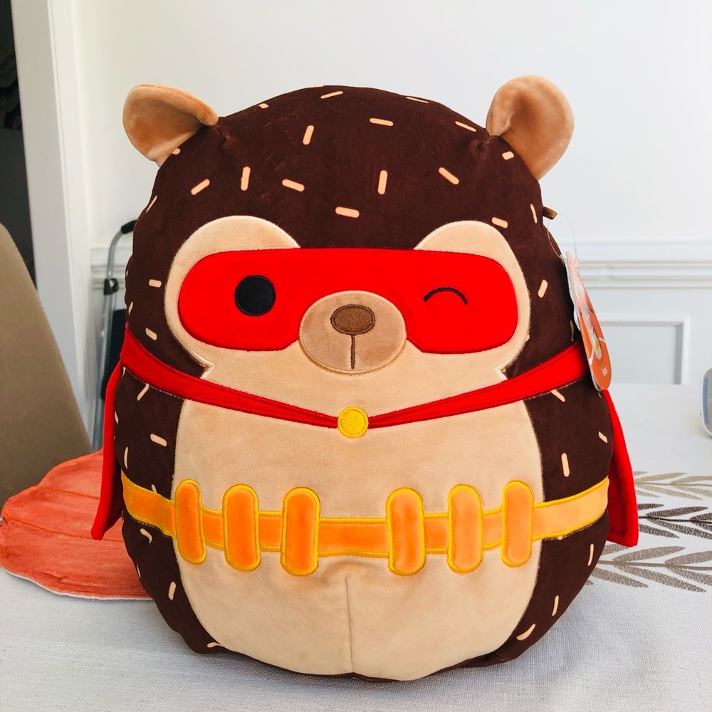 Squishmellow Hans